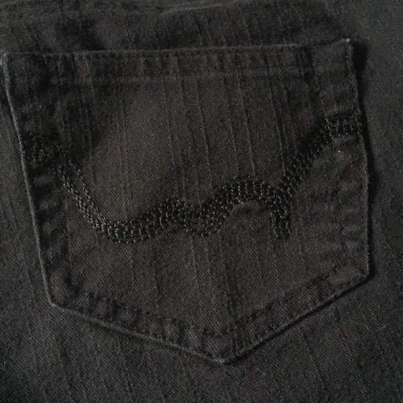 Rue 21 Black Skinny Jeans 3/4 - Picture 4 of 5